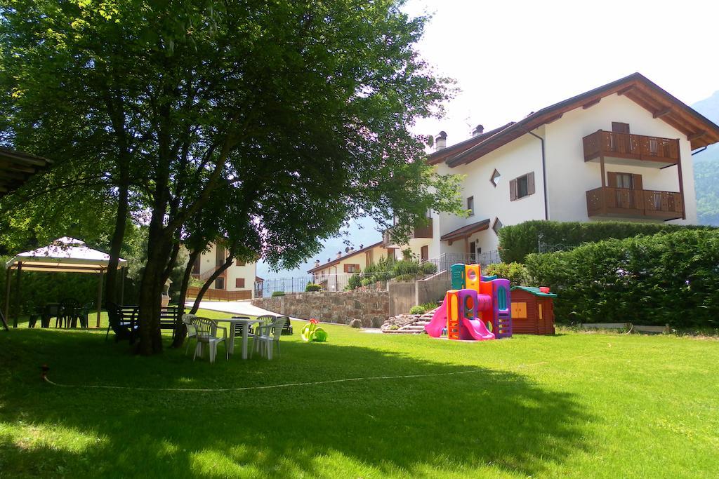 Appartamenti Arcobaleno Molveno Habitación foto